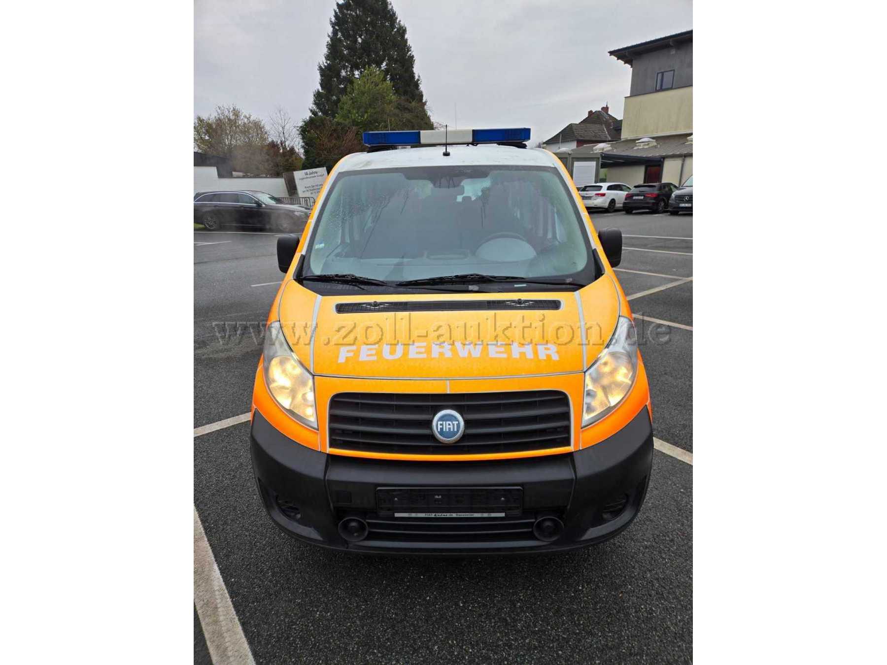 Fiat Scudo (Beklebung Feuerwehr)