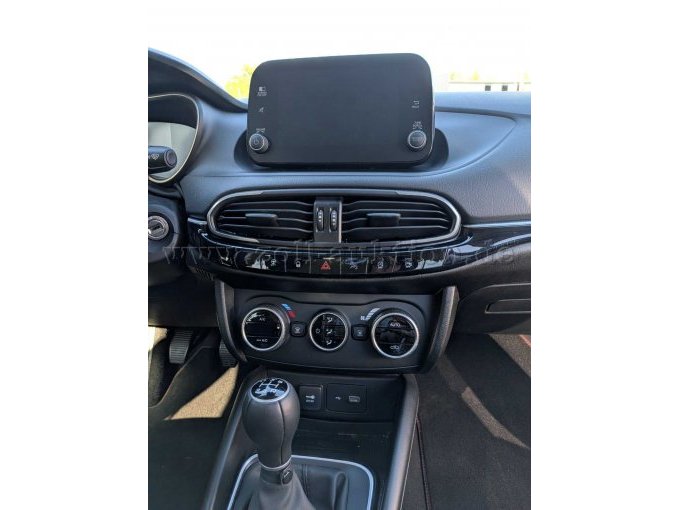 1 Fiat Tipo Cross – foto 10 – kavel bij Zoll-Auktion, Olsberg