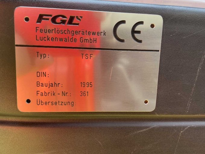 Typenschild Fahrzeug
