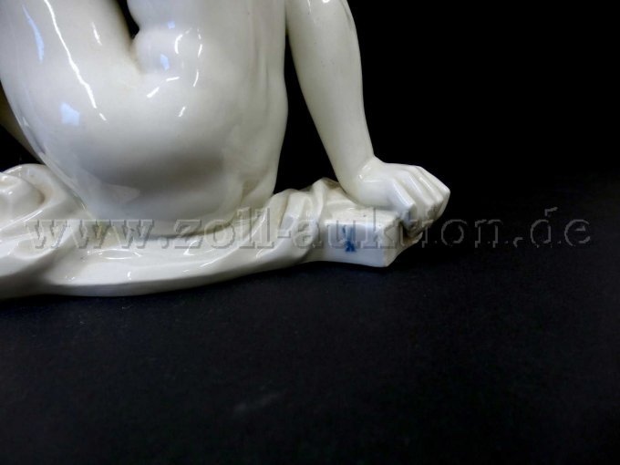 Unterglasur blaue Schwerter