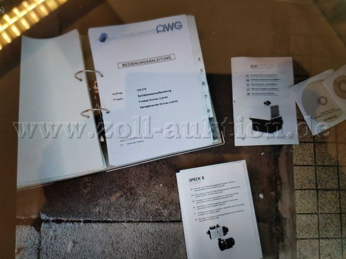Handbücher + Software
