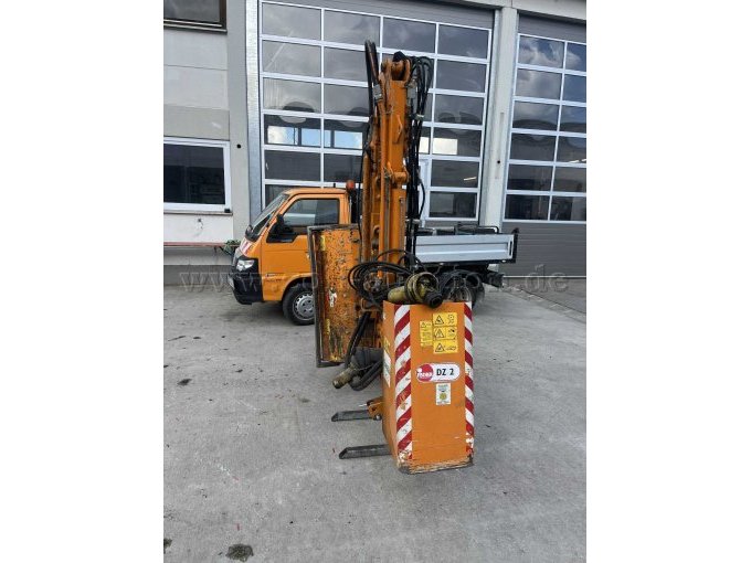 Seitenansicht/Öltank