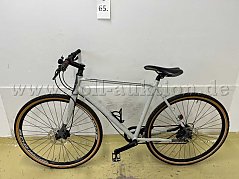 Fitnessbike von Focus, links
