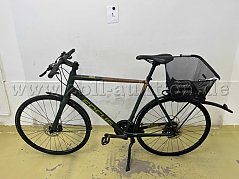 Fitnessbike von Focus, links
