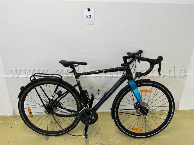 Fitnessbike von bergamont, rechts
