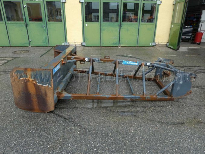 1 Flötzinger Lader - Schiebeschild, gebraucht: Ansicht von links