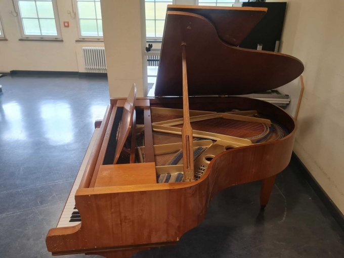 Seitenansicht Deckel offen