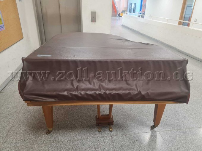 Frontalansicht abgedeckt