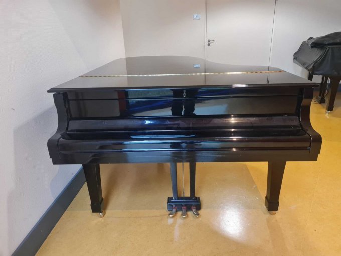 Frontalansicht geschlossen