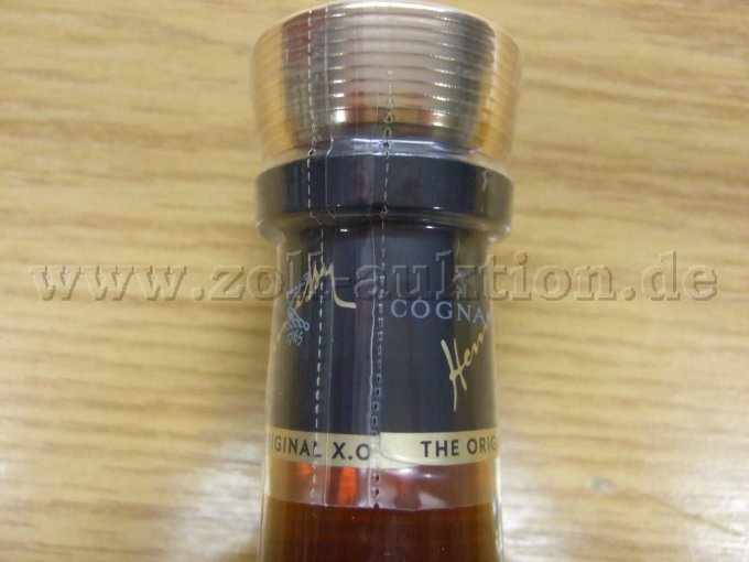 Hennessy Flasche Flaschenhals Rückseite