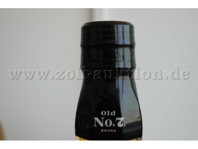 1 Flasche Jack Daniel's Whiskey, 0,7 Liter 40 % Vol. Alc – foto 4 – kavel bij Zoll-Auktion, Kiel