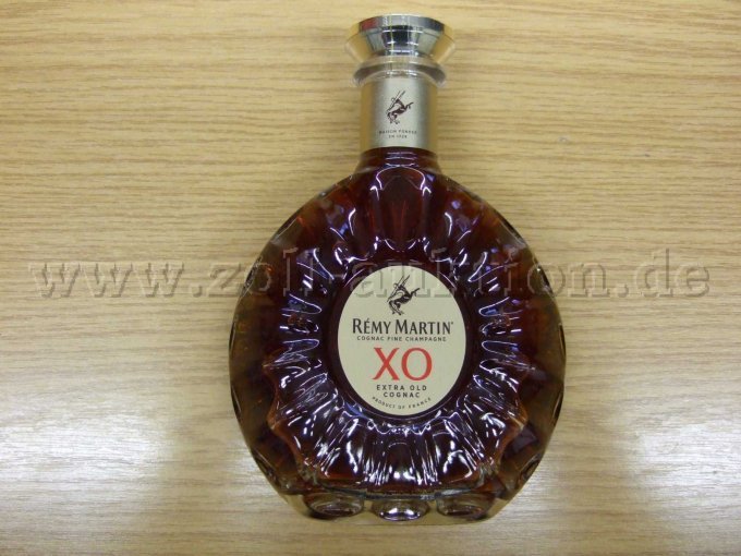 Remy Martin Flasche Frontalansicht