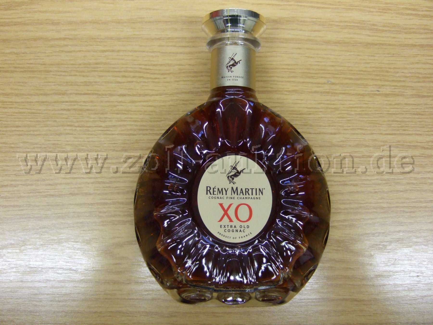 Remy Martin Flasche Frontalansicht