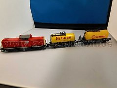 Diesellok mit Kesselwagen, Seite 1