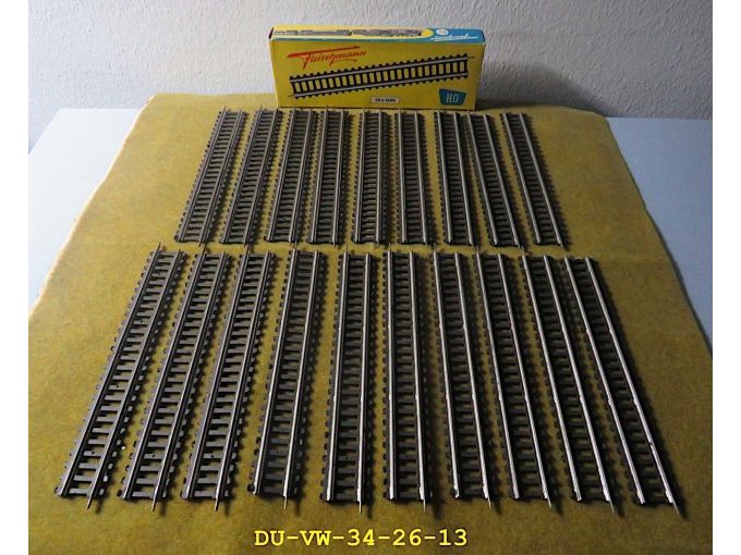 1 Fleischmann Konvolut bestehend aus 1 Form Vorsignal 6200 und 19 Gleise 1600 (H0) – foto 14 – kavel bij Zoll-Auktion, Emmerich am Rhein