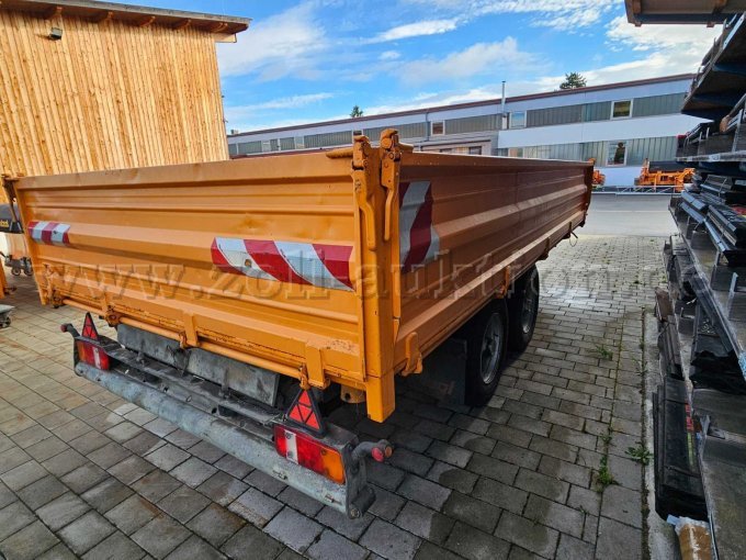 Seite_hinten_rechts