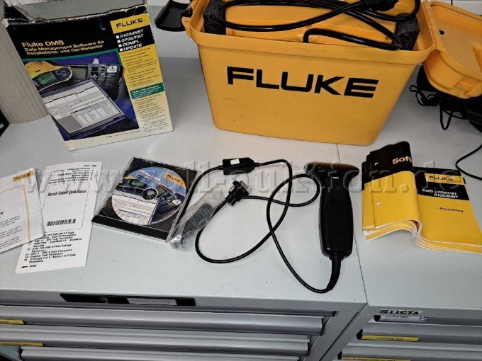 Gesamte Aufstellung Fluke Prüfgerät