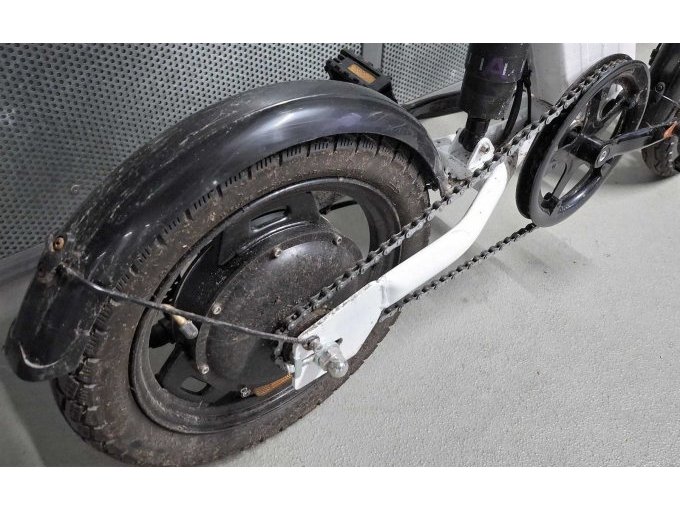 Motor und Kette
