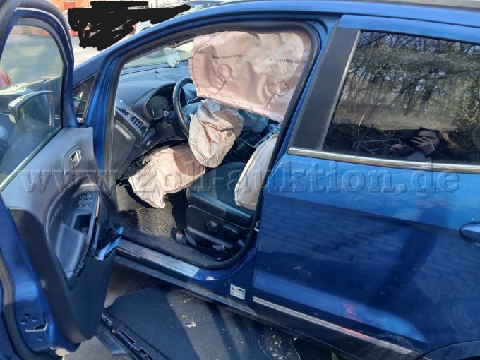 ausgelöste Airbags Fahrerseite