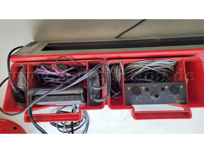 Ford FDS 2000 Diagnostic System - Draufsicht nah