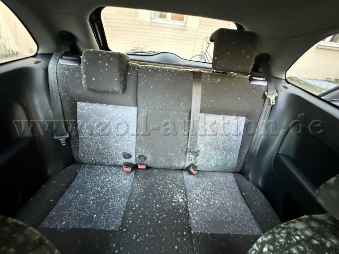 Innenansicht Rücksitze.jpg