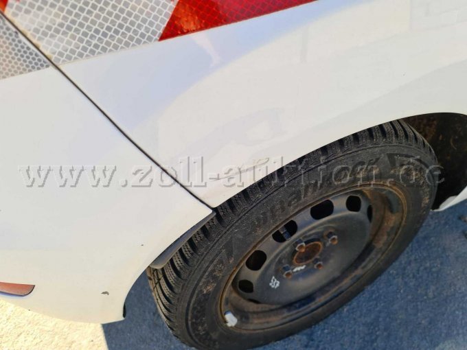 Beschädigung hinten rechts