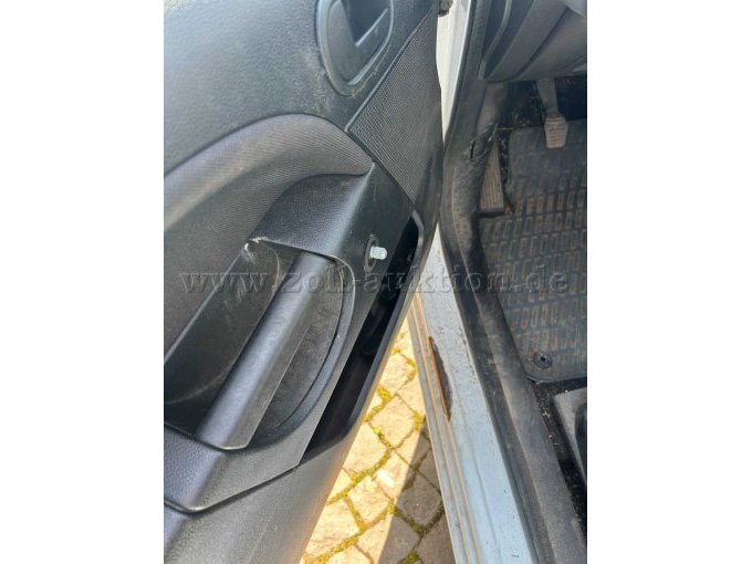1 Ford Fiesta hatchback, bouwjaar 2006 – foto 8 – kavel bij Zoll-Auktion, Kusel