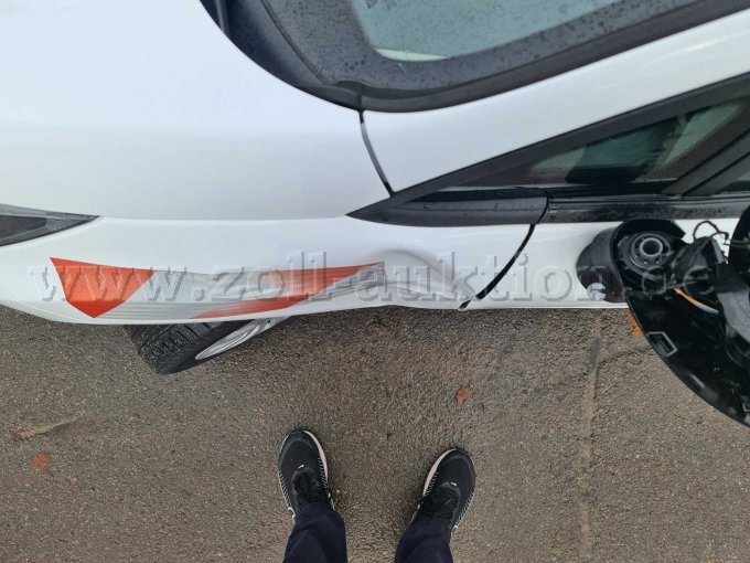 Ansicht 2 Unfallschaden