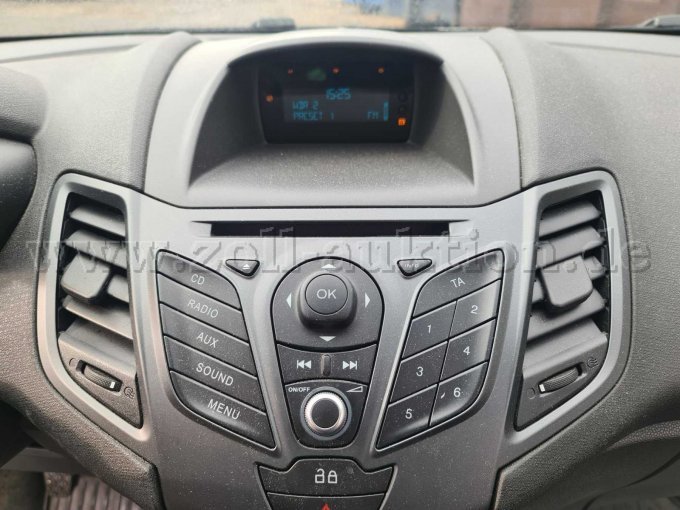 Ansicht Bedienfeld Radio