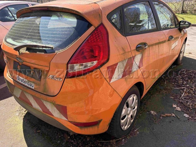 Diagonale rechts hinten