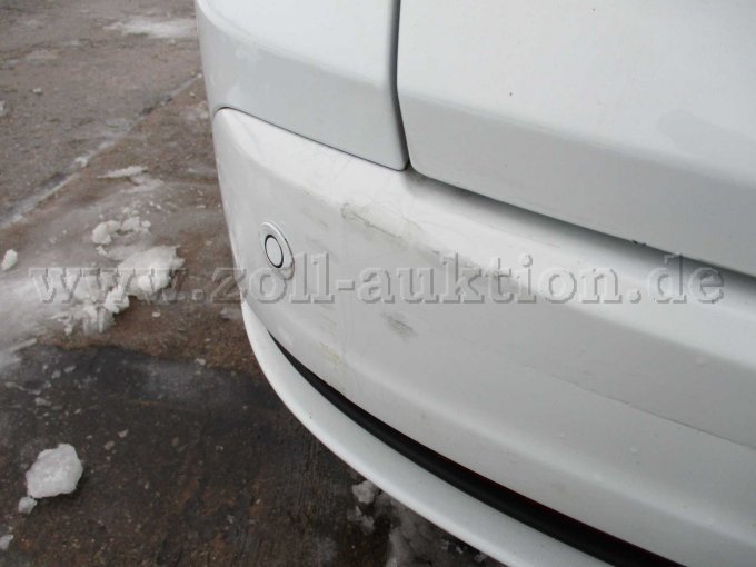 Schaden am Heckstoßfänger