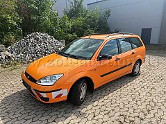 Auto vorne von links