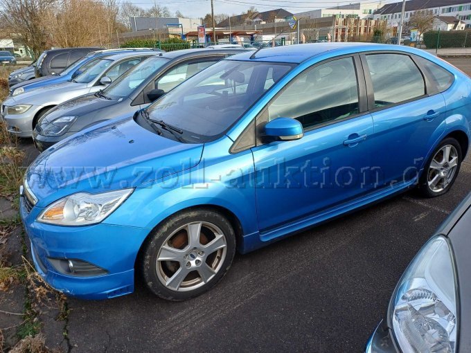 Ford Focus - vorne links