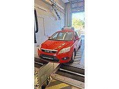 Vorderansicht Fahrerseite