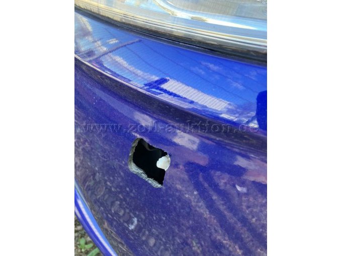 Fehlende Abdeckung Stoßstange vorne