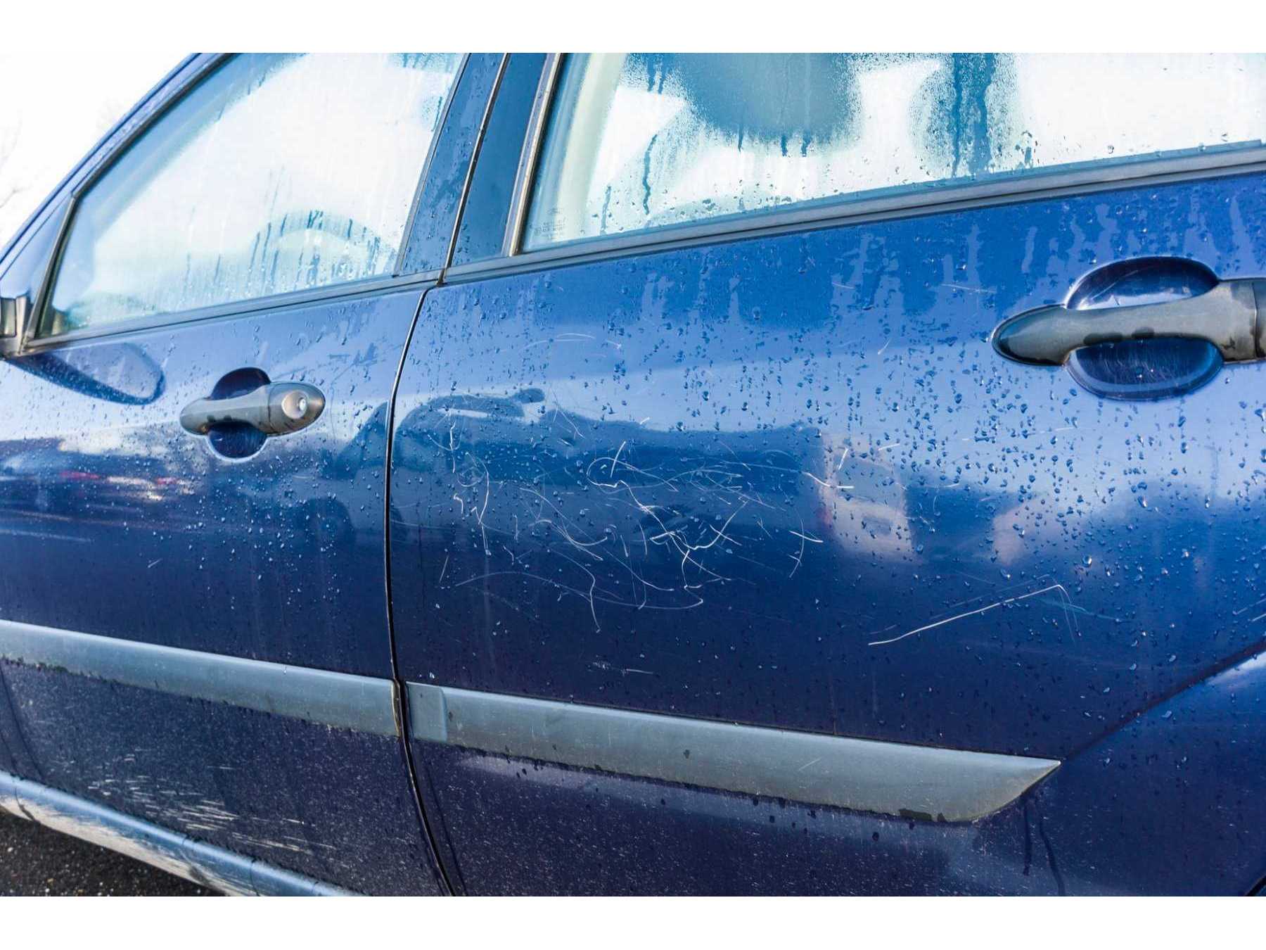 Ansicht Lackschaden Fahrerseite
