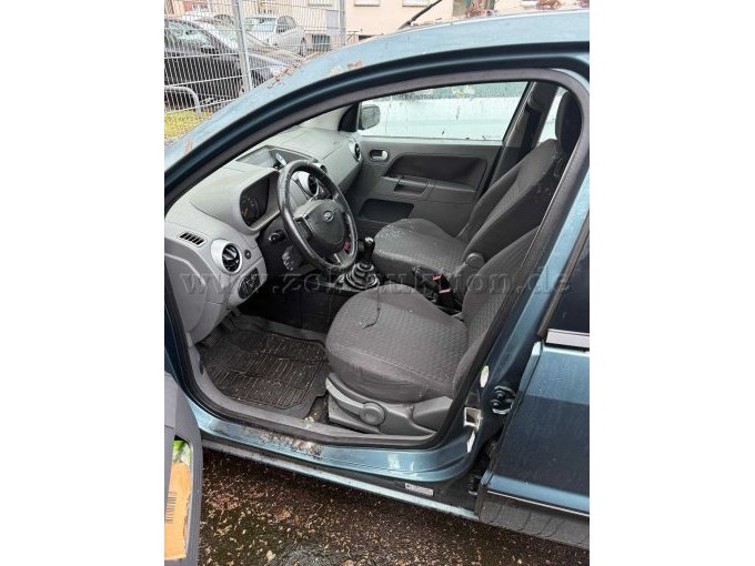 Innenansicht Vordersitze