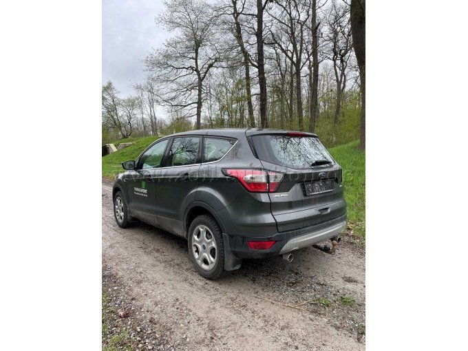 Fahrerseite hinten