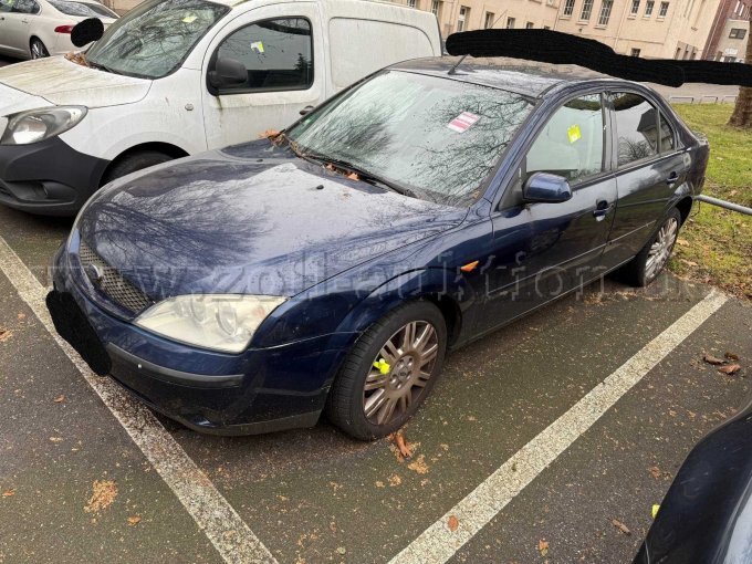 Seitenansicht Fahrerseite.jpg