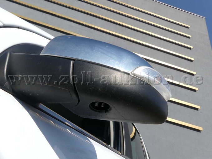 Schaden Spiegel links