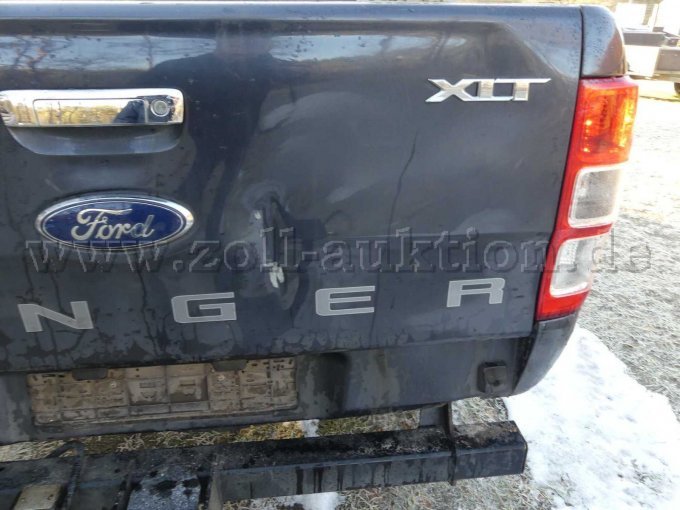 Beschädigung Heckklappe