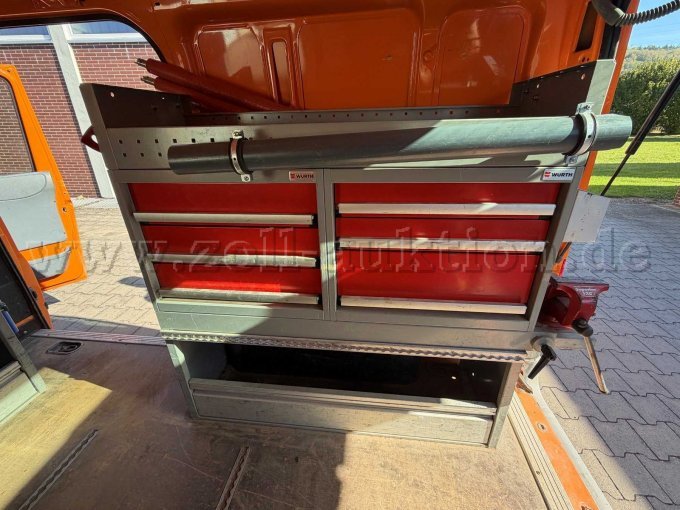 1 Ford TRANSIT Kasten Transporter mit WÜRTH-Einbau – foto 8 – kavel bij Zoll-Auktion, Greding