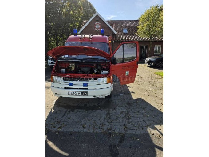 1 Ford TSF Tragkraftspritzenfahrzeug, Feuerwehrfahrzeug, Baujahr 1991 – foto 16 – kavel bij Zoll-Auktion, Detern