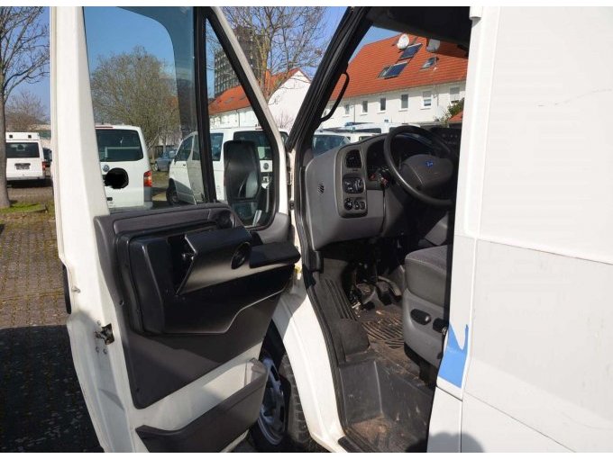 Ansicht Fahrertür geöffnet