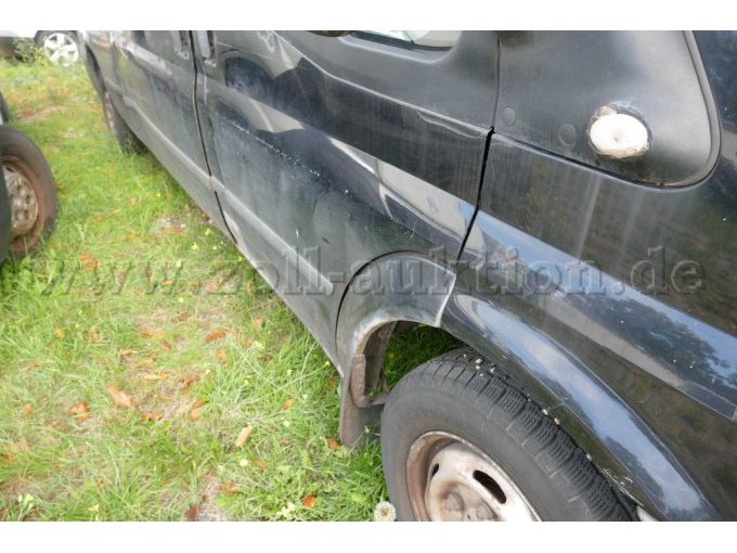1 Ford Transit 125T300 Kasten / Unfall- & Bastlerfahrzeug – foto 12 – kavel bij Zoll-Auktion, Wandlitz