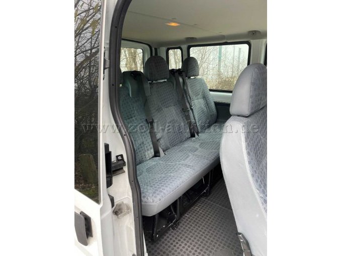 Zweite hintere Sitzreihe