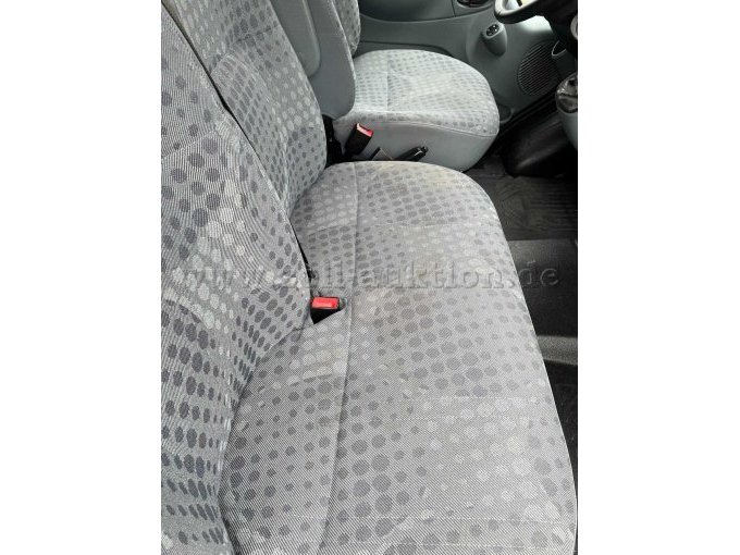 Fahrer und Beifahrersitze