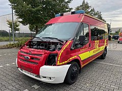 Farherseite vorne seitlich