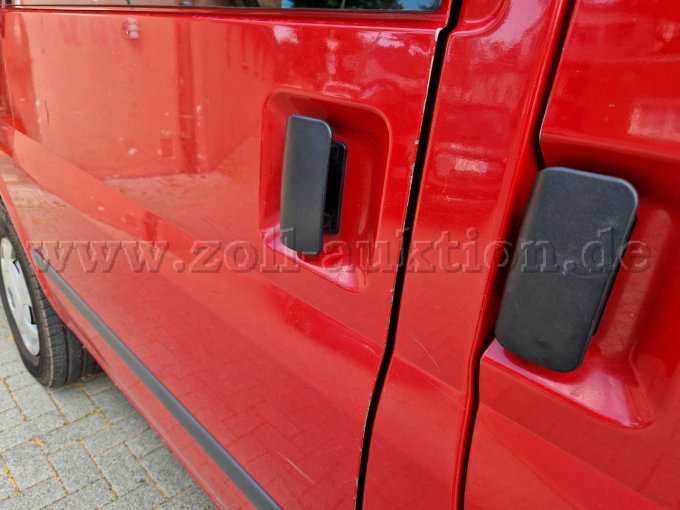 1 Ford Transit 300 K TDCi bestelwagen (basisuitvoering) – foto 4 – kavel bij Zoll-Auktion, Nörvenich