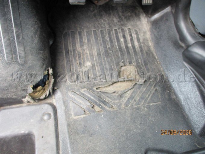 1 Ford Transit, Bastlerfahrzeug - Motorschaden – foto 9 – kavel bij Zoll-Auktion, Ronnenberg